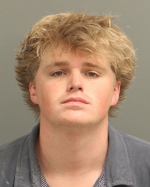 LOGAN REECE JOHNSON Fotos y informacion de registros de registros publicos del condado de Wake County NC