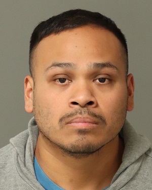 ARJENIS ABACUC GONZAGA Fotos y informacion de registros de registros publicos del condado de Wake County NC