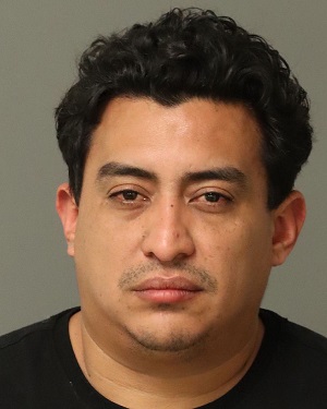 CARLOS ALEXANDER ZELAYA-MONTANO Fotos y informacion de registros de registros publicos del condado de Wake County NC