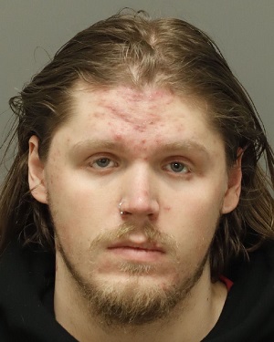 CHRISTIAN THOMAS MACIULIS Fotos y informacion de registros de registros publicos del condado de Wake County NC