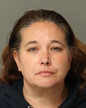 SARAH MAGILL COURTNAY Photos - Images - Public Records / Public Information Report For SARAH MAGILL COURTNAY