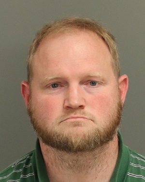 DENNIS CHRISTOPHER HEDRICK Fotos y informacion de registros de registros publicos del condado de Wake County NC