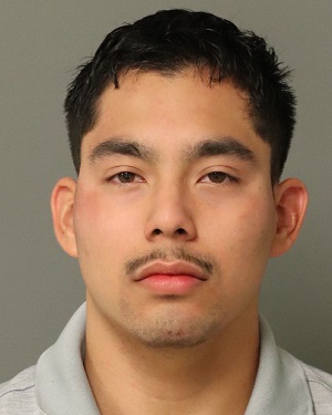 DONOVAN SALINAS Fotos y informacion de registros de registros publicos del condado de Wake County NC