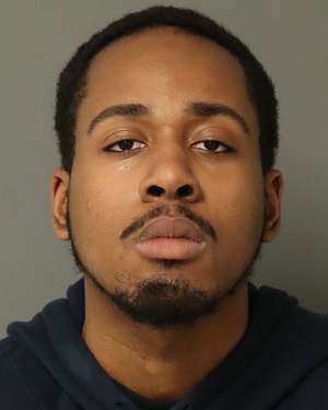 ISAIAH DANIEL HALL Fotos y informacion de registros de registros publicos del condado de Wake County NC