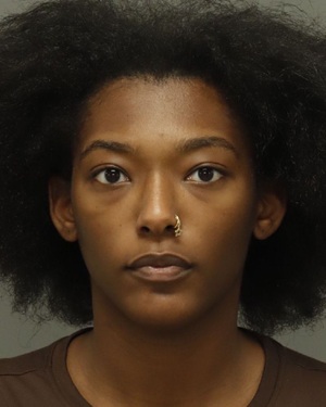 JENYAH SJONTIEL TAYLOR Fotos y informacion de registros de registros publicos del condado de Wake County NC