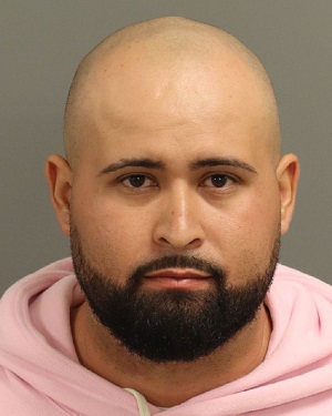 JERSON OSMANY MARTINEZ-INESTRO Fotos y informacion de registros de registros publicos del condado de Wake County NC