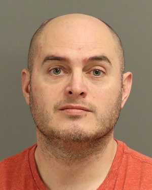 JONATHAN PETER VALTOS Fotos y informacion de registros de registros publicos del condado de Wake County NC