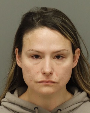 LAUREN ELIZABETH JORDAN Fotos y informacion de registros de registros publicos del condado de Wake County NC