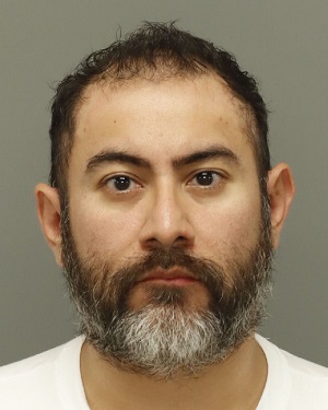 MARIO MANZO Fotos y informacion de registros de registros publicos del condado de Wake County NC