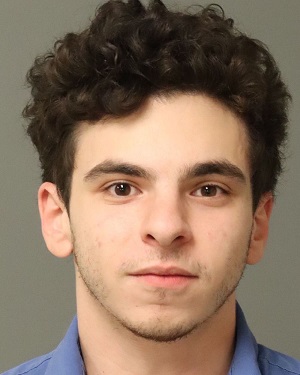 MAXWELL ADAM HALBRECHT Fotos y informacion de registros de registros publicos del condado de Wake County NC