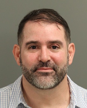 MICHAEL BRENDAN VERILLE Fotos y informacion de registros de registros publicos del condado de Wake County NC