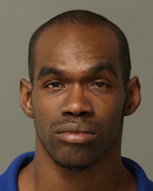 TRAVAS CLIFFORD MCCLAIN Fotos y informacion de registros de registros publicos del condado de Wake County NC