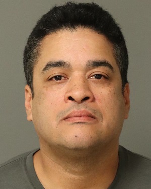 WELLINGTON JAVIER GOMEZ Fotos y informacion de registros de registros publicos del condado de Wake County NC