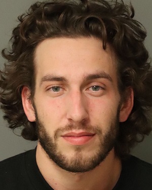 ZAYNE ROGER BROWN Fotos y informacion de registros de registros publicos del condado de Wake County NC