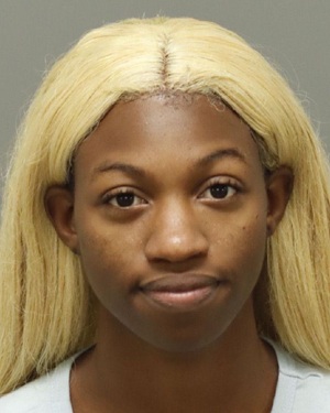 ELISSIA EDWARDS AKIRA Photos - Images - Public Records / Public Information Report For ELISSIA EDWARDS AKIRA