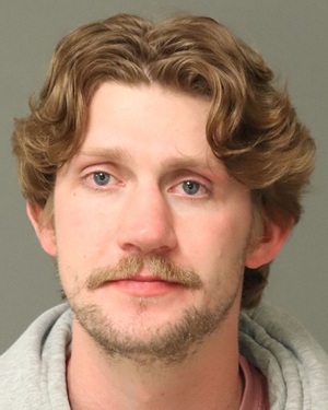 ZACHARY LILLY ANDREW Photos - Images - Public Records / Public Information Report For ZACHARY LILLY ANDREW