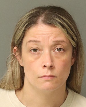 LYNN SAULS ANNA Photos - Images - Public Records / Public Information Report For LYNN SAULS ANNA