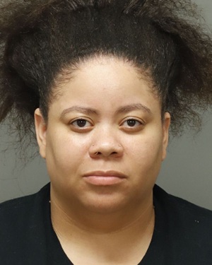 ASHLEY MARIE JOHNSON-DUKES Fotos y informacion de registros de registros publicos del condado de Wake County NC