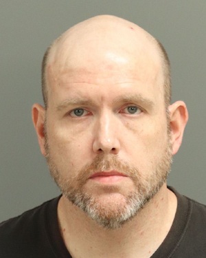 EDWARD LEWIS BRIAN Photos - Images - Public Records / Public Information Report For EDWARD LEWIS BRIAN