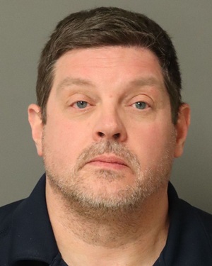 CHRISTOPHER WAYNE ADAMS Fotos y informacion de registros de registros publicos del condado de Wake County NC