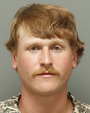 CODY DALE STARNES Fotos y informacion de registros de registros publicos del condado de Wake County NC