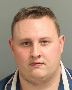 DAKOTA AARON HAGLER Fotos y informacion de registros de registros publicos del condado de Wake County NC