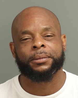 DEANGELO BETHEA DERRICK Photos - Images - Public Records / Public Information Report For DEANGELO BETHEA DERRICK