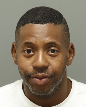LAMONT TABORN DEVIN Photos - Images - Public Records / Public Information Report For LAMONT TABORN DEVIN