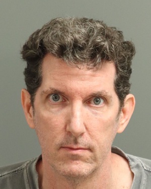 DOUGLAS PAUL KWOKA Fotos y informacion de registros de registros publicos del condado de Wake County NC