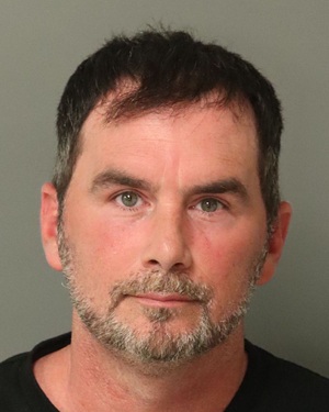 DUSTIN ALLEN ALBERTSON Fotos y informacion de registros de registros publicos del condado de Wake County NC