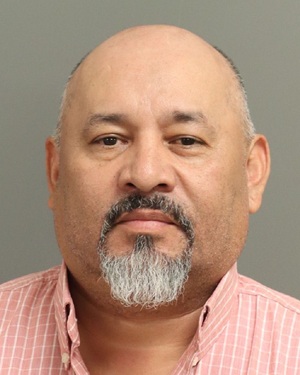 HUGO EDGARDO GONZALEZ Fotos y informacion de registros de registros publicos del condado de Wake County NC