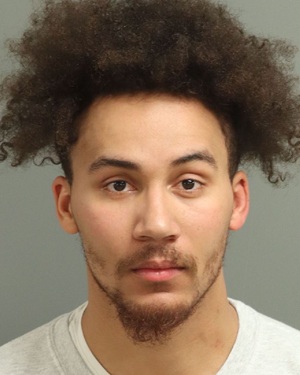 JAMAR JONATHON DAVIS Fotos y informacion de registros de registros publicos del condado de Wake County NC