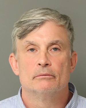 CHRISTOPHER LEY JUSTIN Photos - Images - Public Records / Public Information Report For CHRISTOPHER LEY JUSTIN