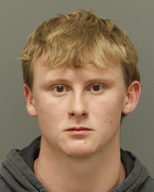 LUKE SAMUEL VARGO Fotos y informacion de registros de registros publicos del condado de Wake County NC