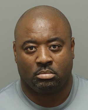 DEVON APPLEWHITE MARQUETTE Photos - Images - Public Records / Public Information Report For DEVON APPLEWHITE MARQUETTE