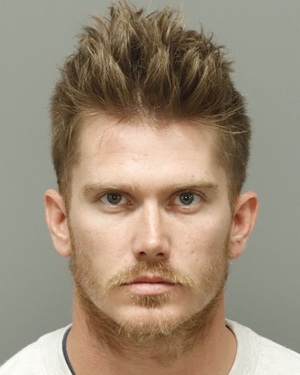 MATTHEW CALEB MOHORN Fotos y informacion de registros de registros publicos del condado de Wake County NC