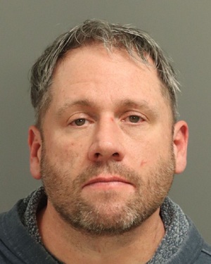 MATTHEW JASON LUNDGREN Fotos y informacion de registros de registros publicos del condado de Wake County NC