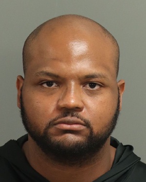 MIKE DEMETRIUS ADAMS Fotos y informacion de registros de registros publicos del condado de Wake County NC