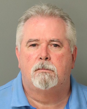 PAUL FRANCIS HENESY Fotos y informacion de registros de registros publicos del condado de Wake County NC