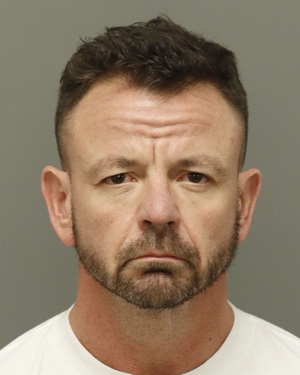 RICKY ERIC CORMIER Fotos y informacion de registros de registros publicos del condado de Wake County NC