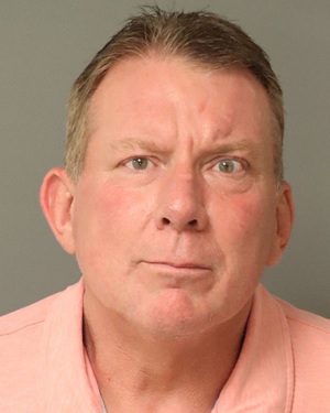 ALEX MCCULLUM ROBERT Photos - Images - Public Records / Public Information Report For ALEX MCCULLUM ROBERT