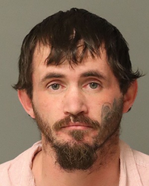 TRAVIS MATTHEW JOYNER Fotos y informacion de registros de registros publicos del condado de Wake County NC