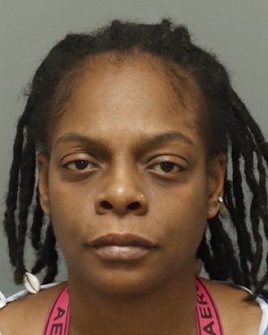 TYESHIA DENISE COOPER Fotos y informacion de registros de registros publicos del condado de Wake County NC