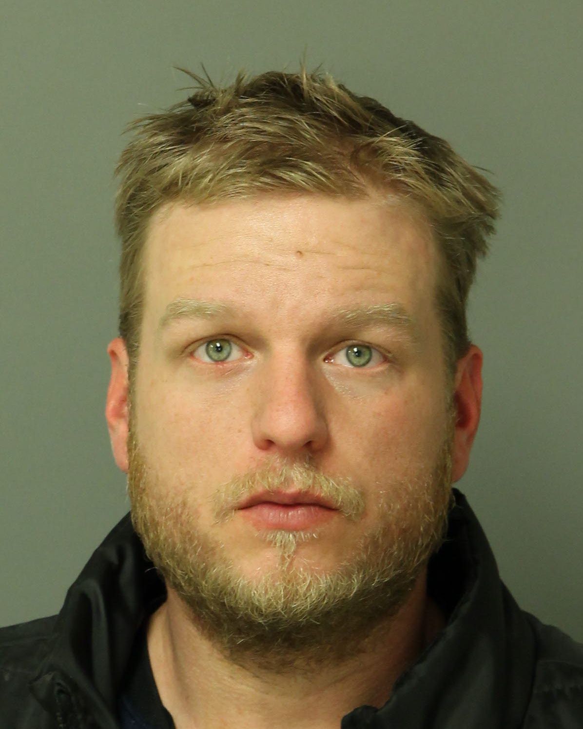 ANDREW SCOTT PITTMAN Fotos y informacion de registros de registros publicos del condado de Wake County NC