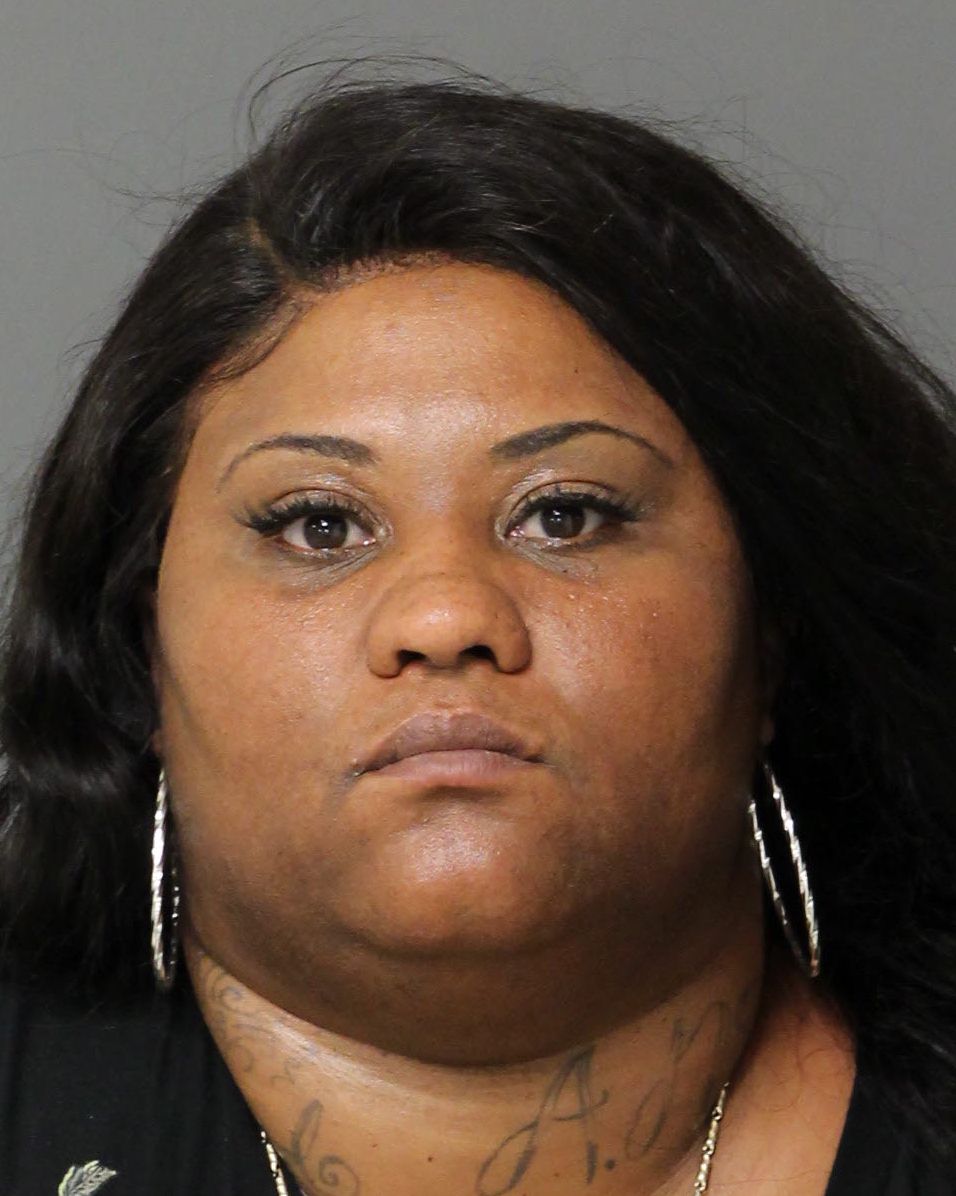 ANGELA DELOIS OXENDINE Info, Photos, Data, and More / Wake County Public Records