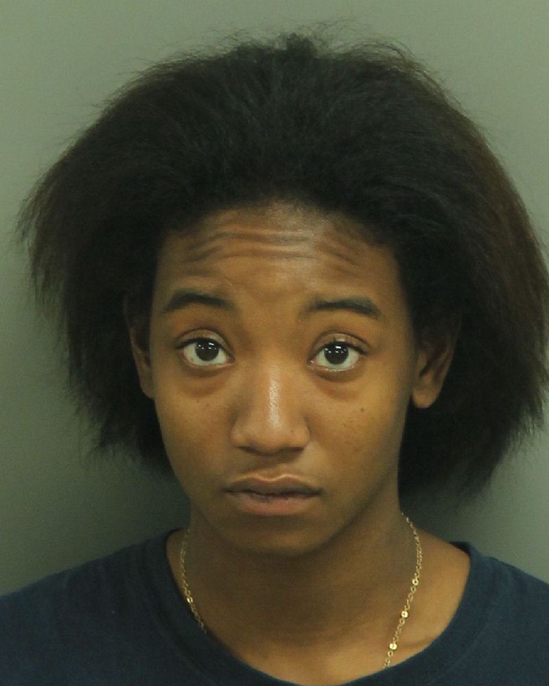 BRIA JANNELLE EDWARDS Fotos y informacion de registros de registros publicos del condado de Wake County NC