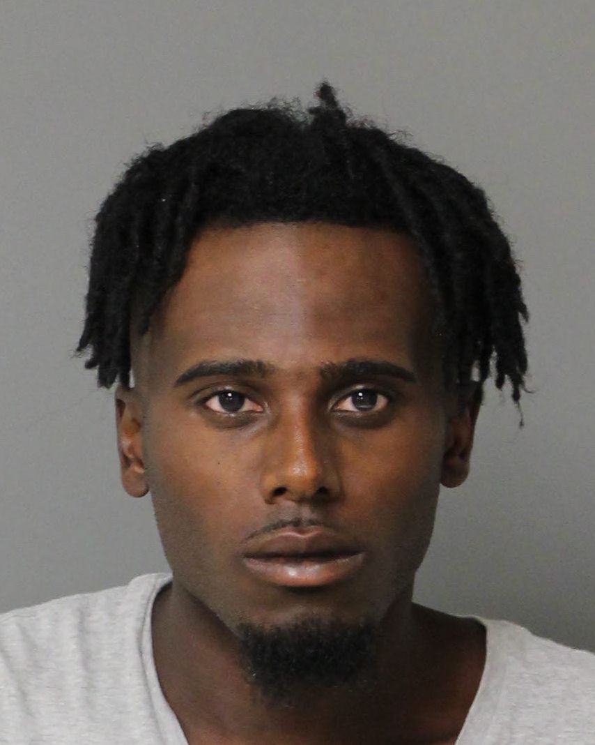 JOVAN AVERY FINLEY Fotos y informacion de registros de registros publicos del condado de Wake County NC