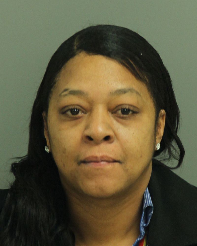 LAWANDA MICHELLE ROGERS Fotos y informacion de registros de registros publicos del condado de Wake County NC