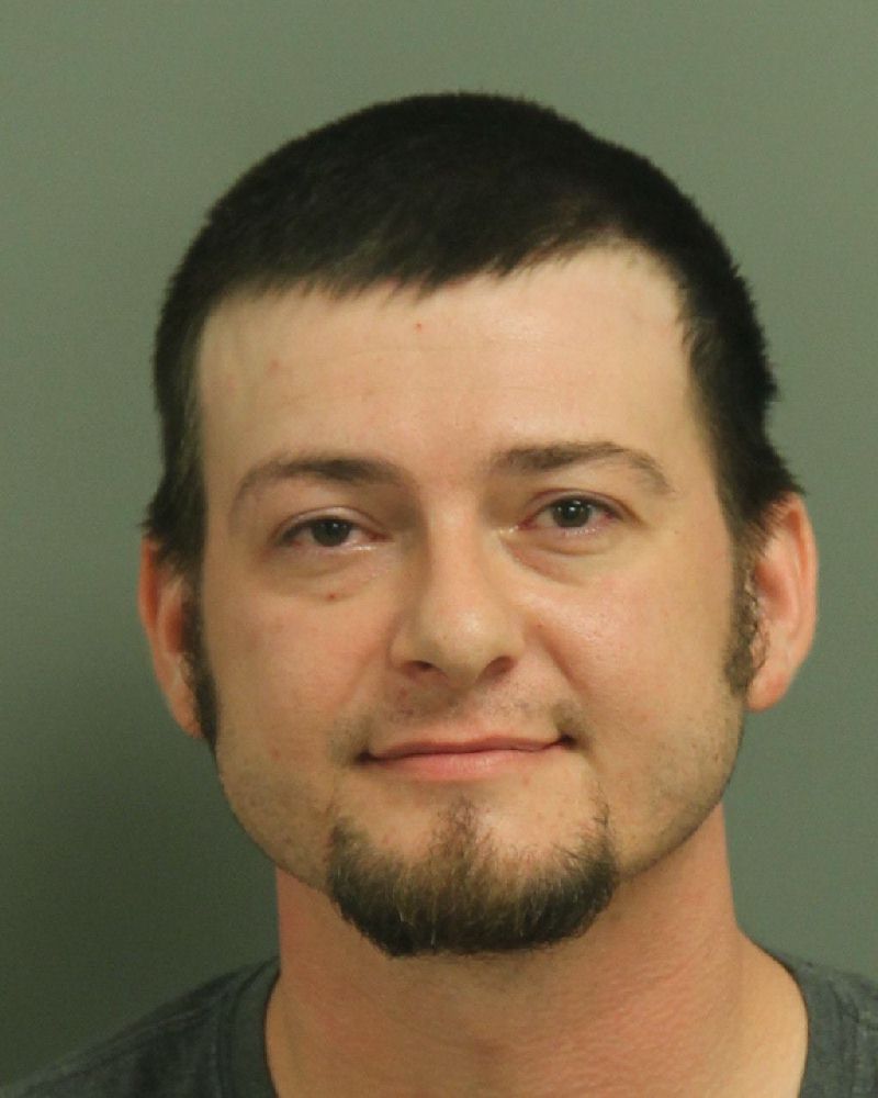 MATTHEW LAWRENCE RODDICK Fotos y informacion de registros de registros publicos del condado de Wake County NC