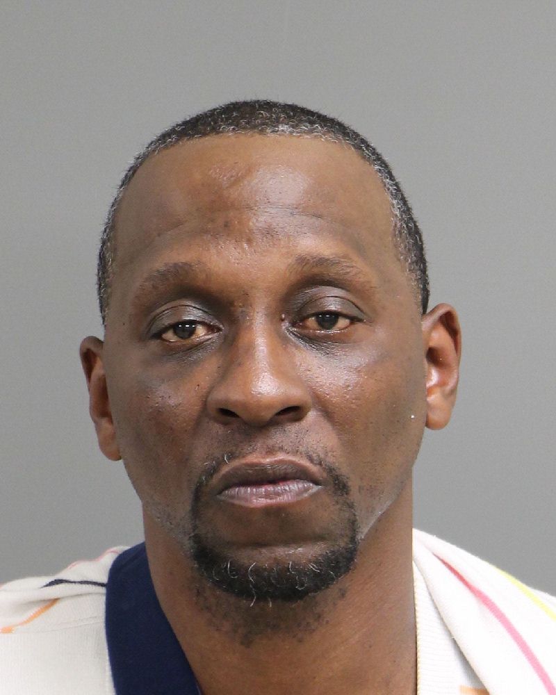 TAURUS ANTWAN MOORE Fotos y informacion de registros de registros publicos del condado de Wake County NC